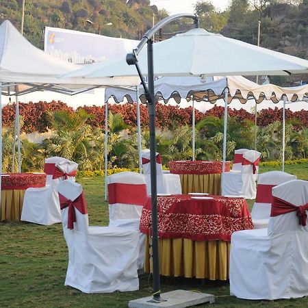 Hotel Maruti Mandapam Jabalpur Exterior foto